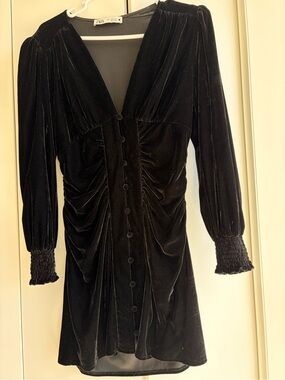 ZARA Black Velvet Mini Dress – Size Small